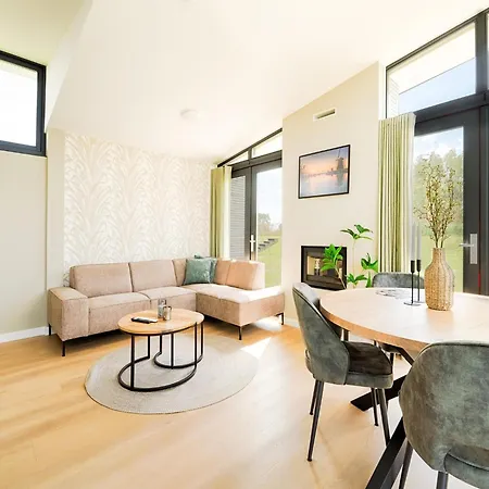 In Near Kaag Lakes Dom wakacyjny *